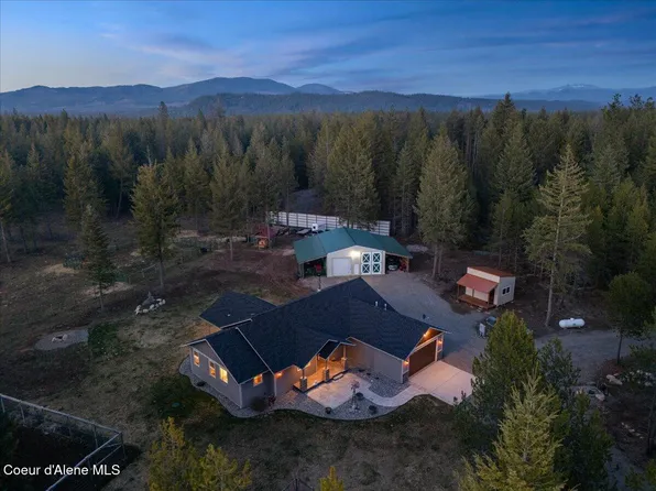 517 Songbird Way, Spirit Lake, ID 83869