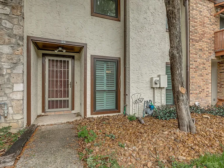 8123 Scottshill — Photo 25