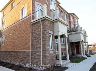 13 Dearie Ln, Markham, ON L3R 2L8