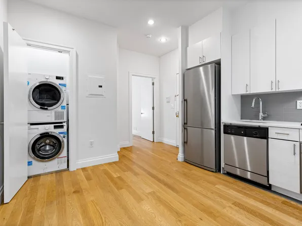 351 E 58th St APT 1F, New York, NY 10022