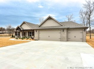 26368 E 114th Ct, Coweta, OK 74429