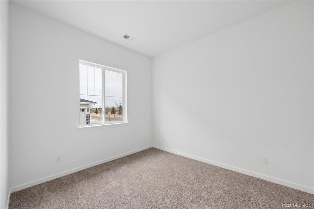 3771 Emerald Shore Circle