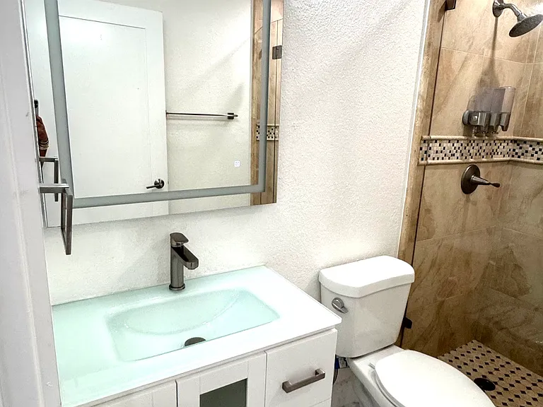 11500 SW 153rd Ave — Photo 23