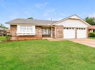 613 Howard Ct, Edmond, OK 73003