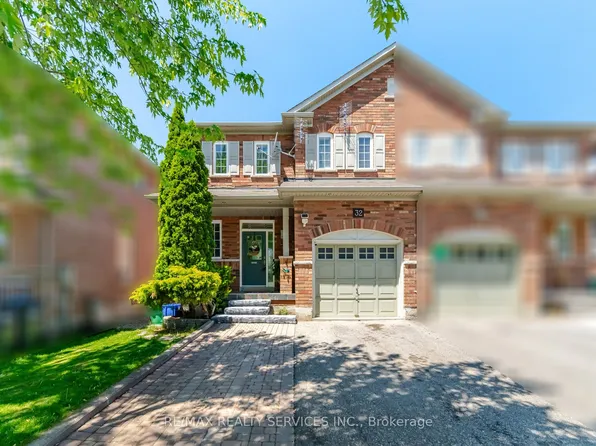 32 Ashdale Rd, Brampton, ON L6Y 5M7