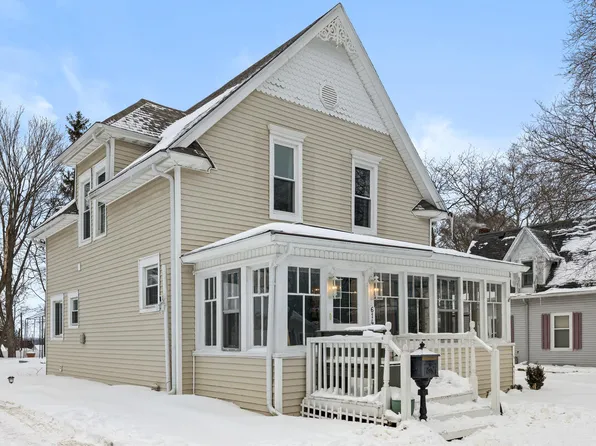 614 W Cass St, Greenville, MI 48838