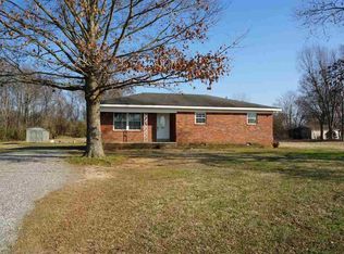 2416 Oakshire Rd, Union City, TN 38261