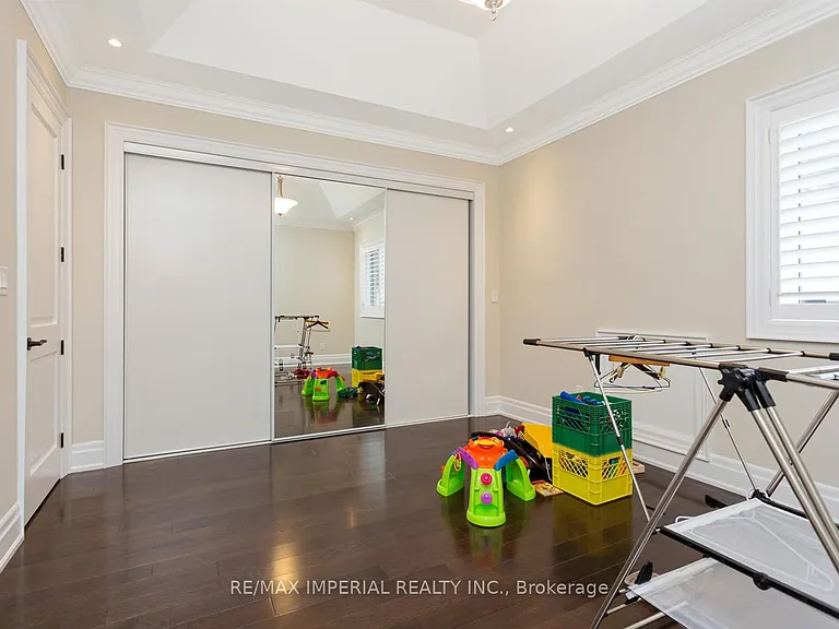 3568 Joan Dr — Photo 30