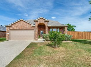 1800 Rodeo Dr, Anna, TX 75409