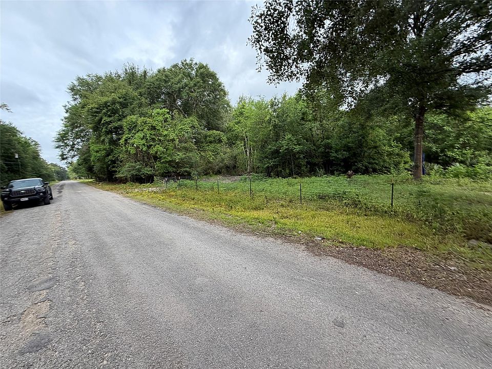 2nd image of 2651 Claire Dr