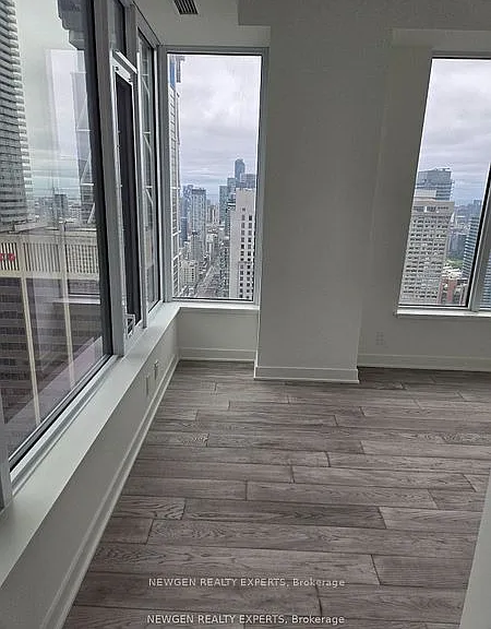 11 Yorkville Ave #4807 — Photo 16