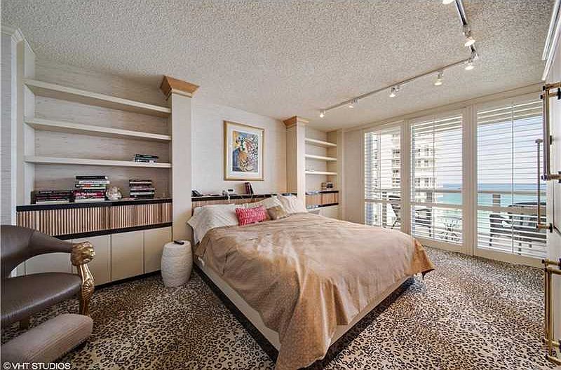 1st image of 16425 Collins Ave ##120
