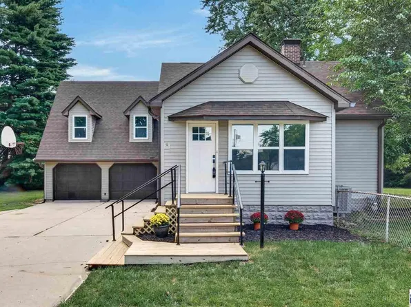 2215 Berne Ave, Terre Haute, IN 47805
