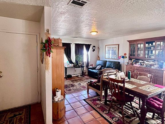 4th image of 1867 Caballo Rd