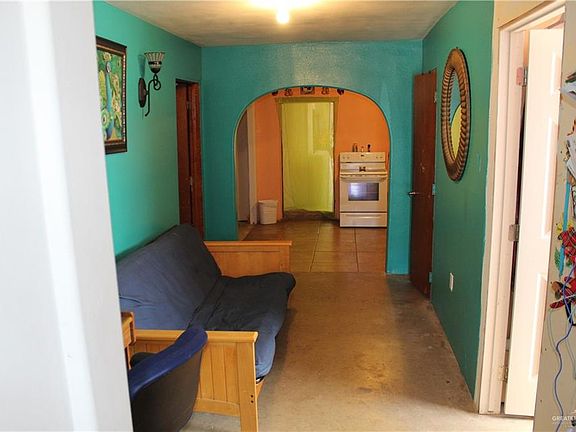 5th image of 8128 Muse Dr