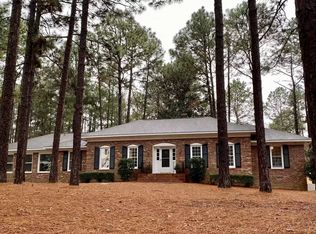 147 Pine Ridge Dr, Whispering Pines, NC 28327