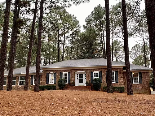 147 Pine Ridge Dr Photo 1