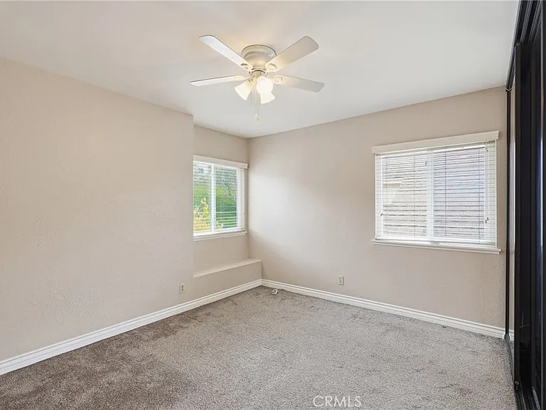 27371 Viana — Photo 14