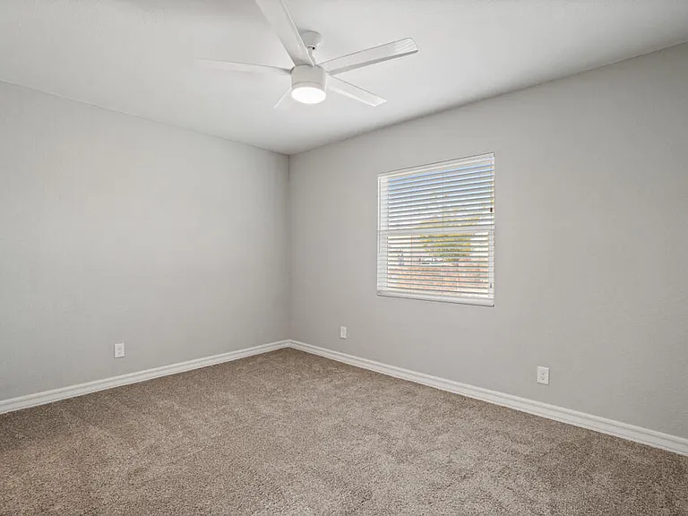 12115 Royal Woods Dr — Photo 16