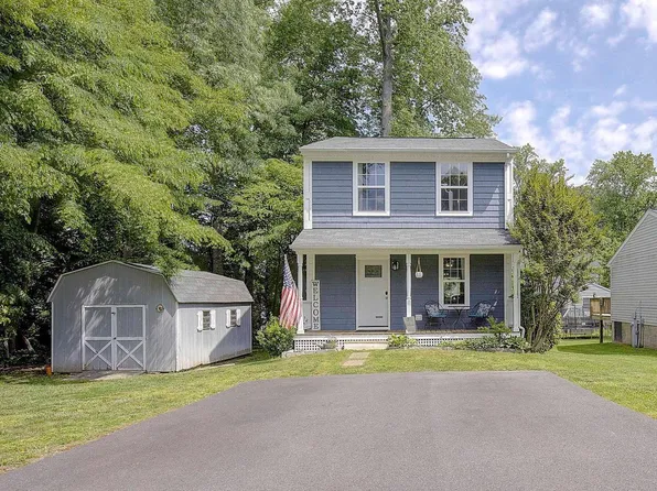 3830 9th St, North Beach, MD 20714