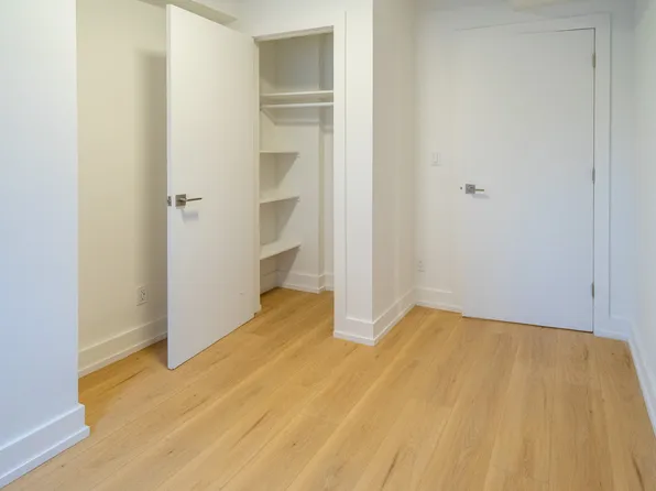 3111 Broadway image 3 of 8