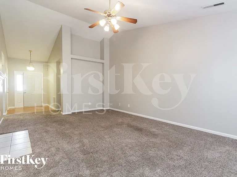5030 Thompson Park Blvd — Photo 5