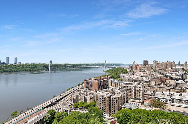 Rented by REAL New York | media 37