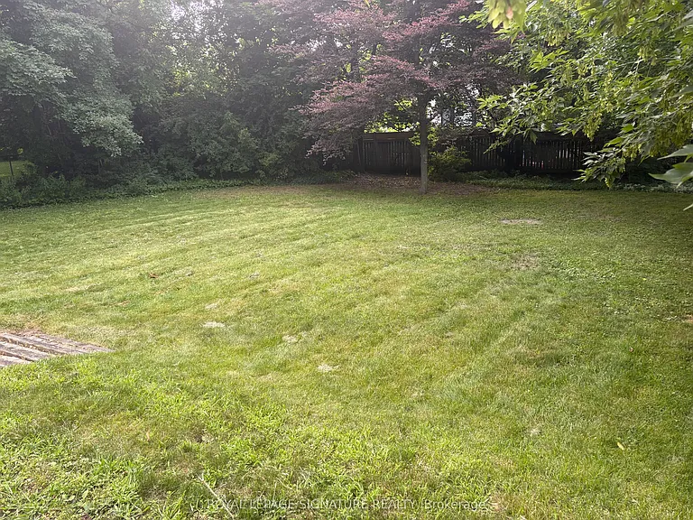 2067 Devon Rd — Photo 34