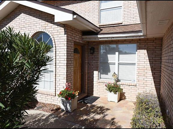 3rd image of 7129 Portugal Dr #A