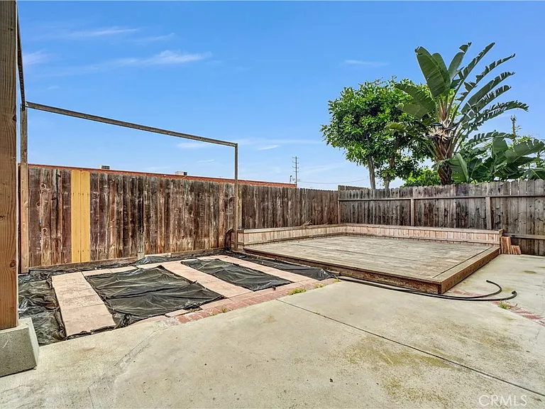 1309 Hunt Ter — Photo 28