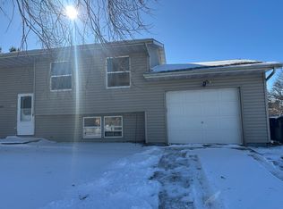 1517 W State St, Janesville, WI 53546