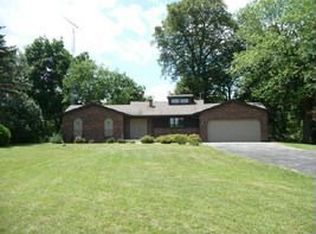 9150 Beaver Valley Rd, Belvidere, IL 61008