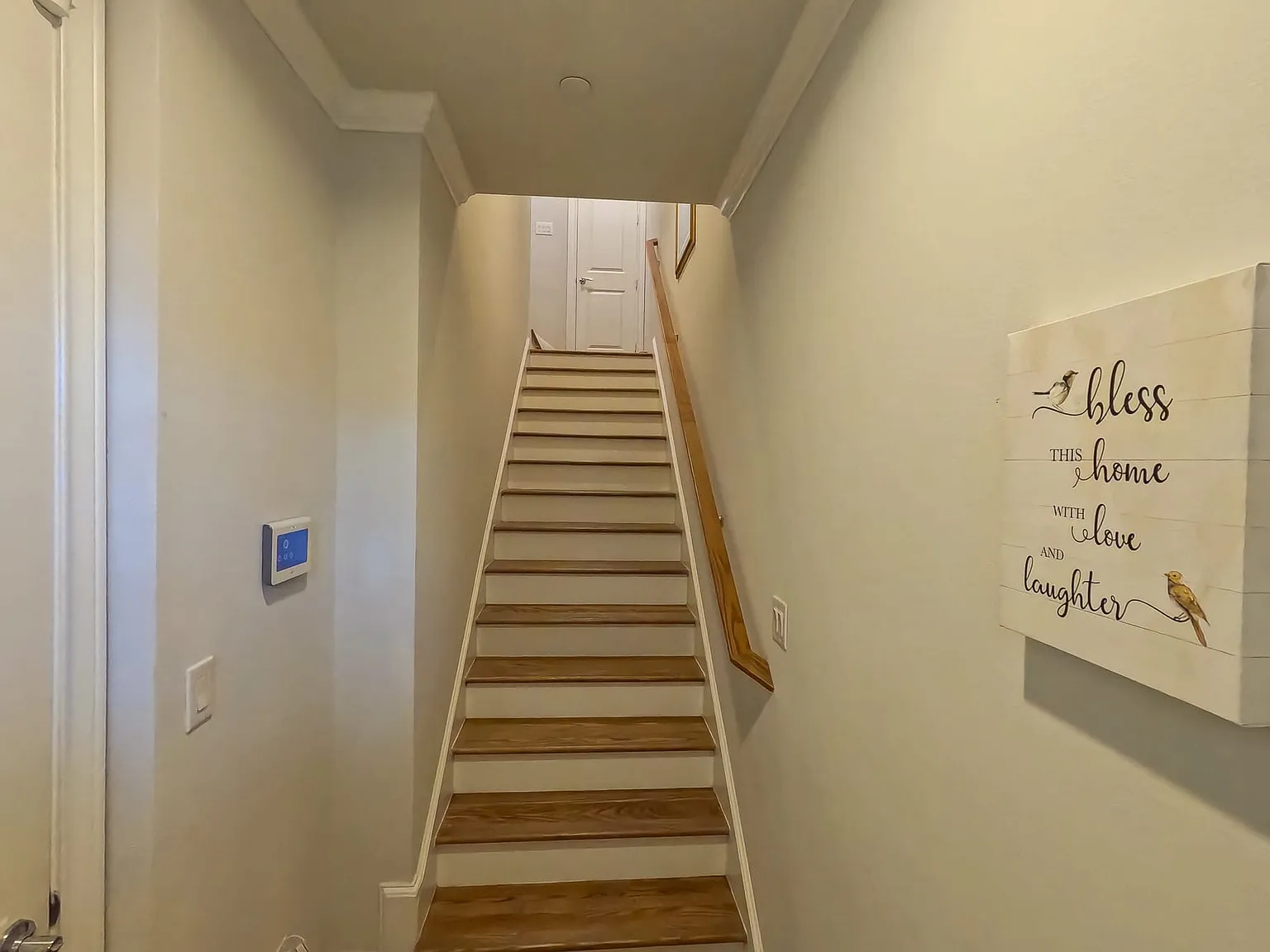 2 bed, 2.5 bath, 1480 sqft, $3,000 — Photo 3