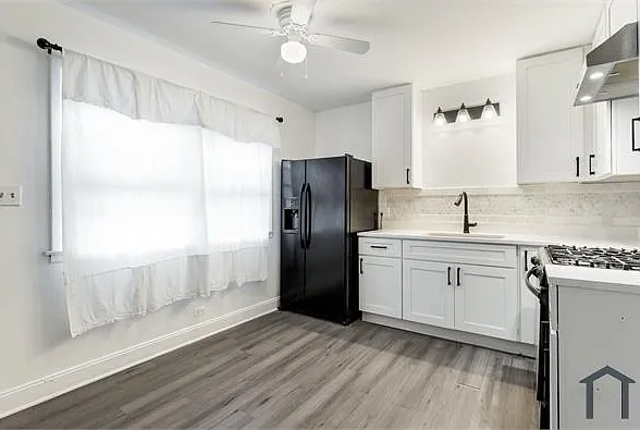 8023 S Stewart Ave #C — Photo 6