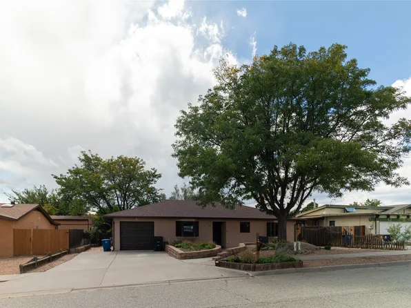 405 Connie Ave, White Rock, NM 87547