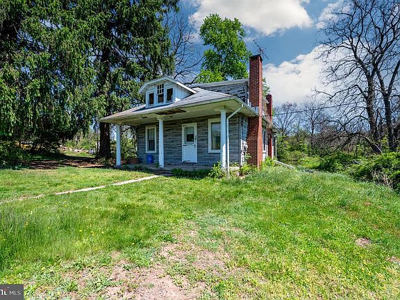 6th image of 491 Gunhart Rd