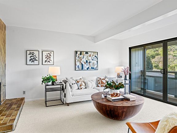 3rd image of 121 Arlene Terrace