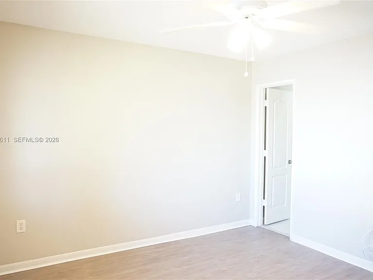 331 NW 82nd Ave #1303 — Photo 4