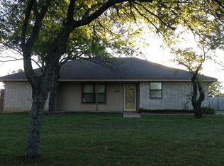 2401 Hawkins Lilly Rd, Weatherford, TX 76085