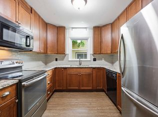 103 Bonnell Ct, Cary, NC 27511