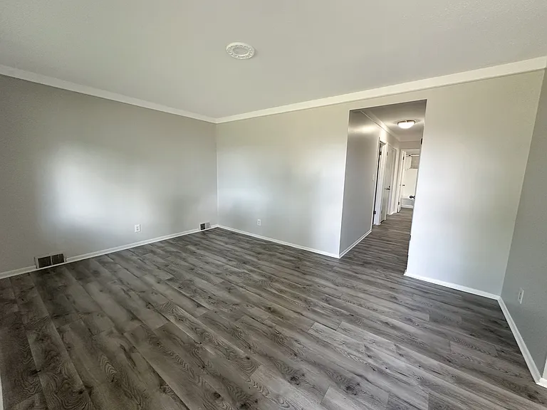 4236 Joliet Ave — Photo 3