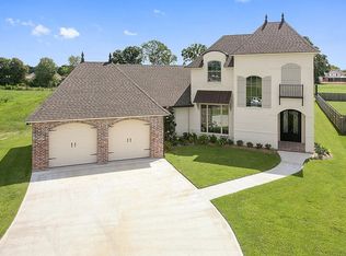 101 Birdwatch Ln, Lafayette, LA 70508