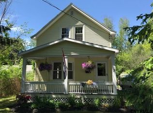 3 Maple Ave, Delmar, NY 12054