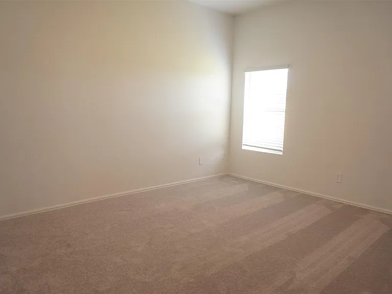24114 Becker Hollow Ln — Photo 11