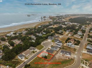 3145 Periwinkle Ln, Bandon, OR 97411