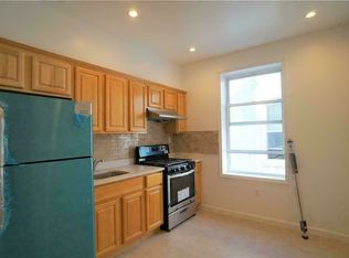 2463 E 22nd St APT 2R, Brooklyn, NY 11235