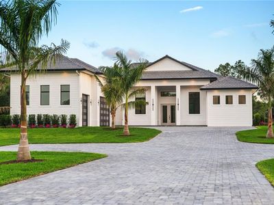 162 Jung BLVD E, Naples, FL, 34120