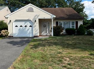 11 Springhill Dr, Brick, NJ 08724