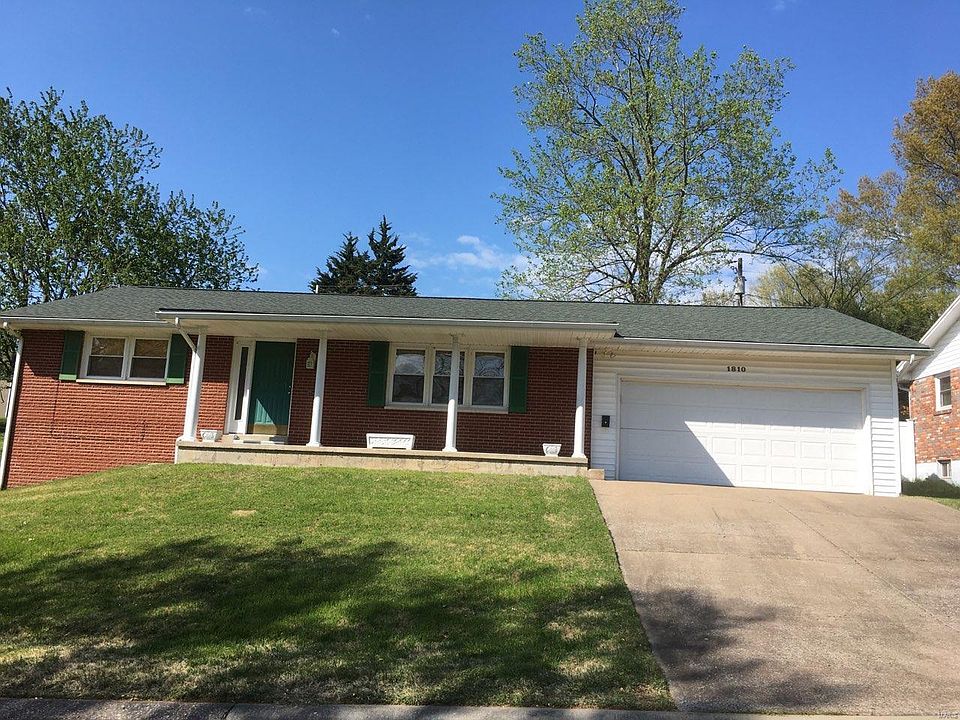 2nd image of 1810 Recardo Dr