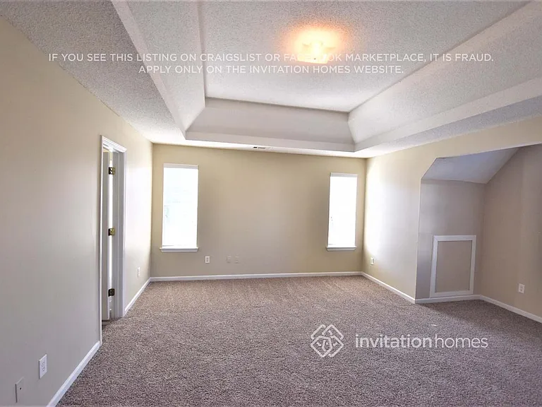 3563 Creekview Dr — Photo 9
